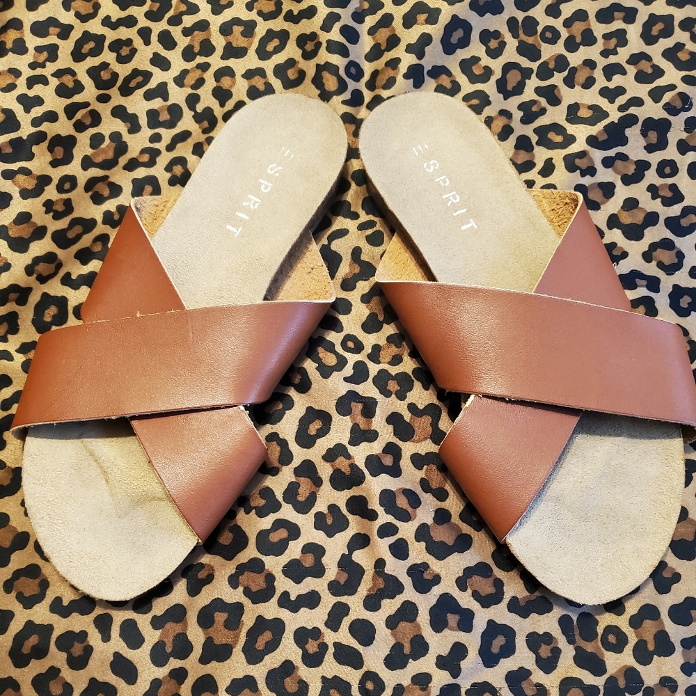 Sandals - Picture 2 of 4